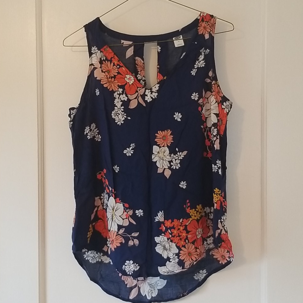 Floral tank top